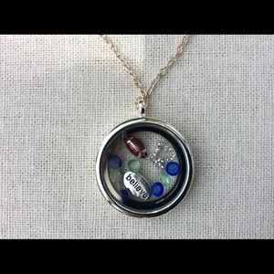 SEAHAWKS CHARM NECKLACE